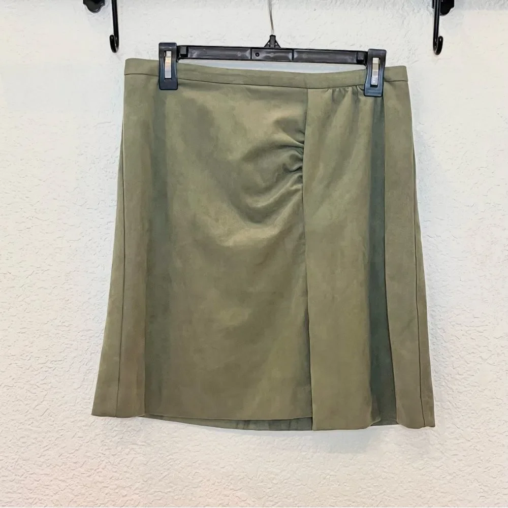 Anthropologie Roxanna Sueded Mini Skirt in Moss Green size 8